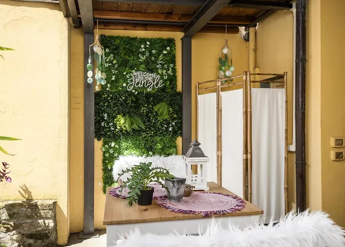 Nadia'S Lovely Home - With Private Garden And Jacuzzi